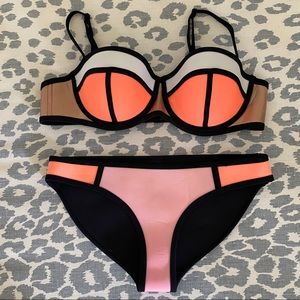 NWOT Triangl Rose Gold Bikini